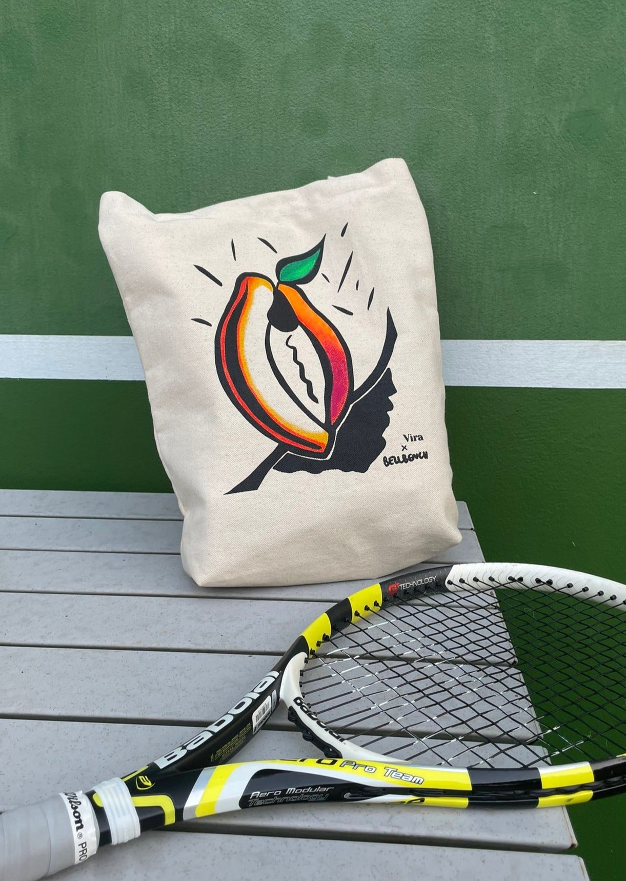 Jimmy Tote bag front